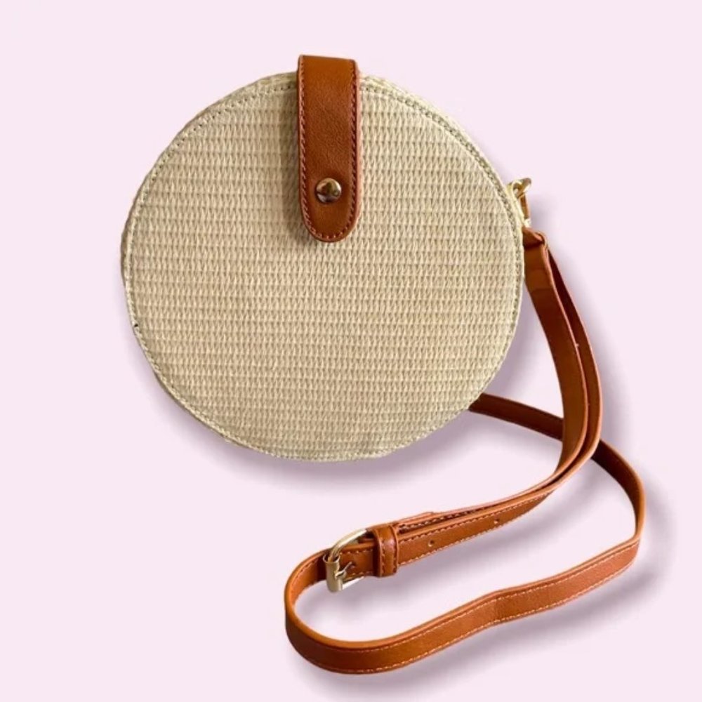 Round Rattan Bag
